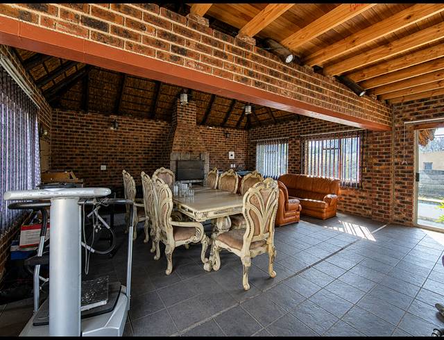 4 BEDROOM HOUSE FOR SALE IN THREE RIVERS